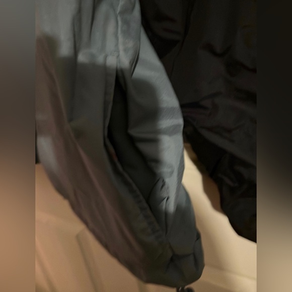 Vintage NIKE 90s Mens Jacket-Size L, Lined Windbreaker gray black and white - Picture 11 of 11